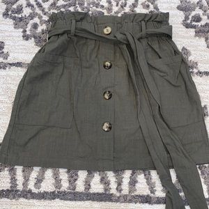 Green Linen-Like Skirt